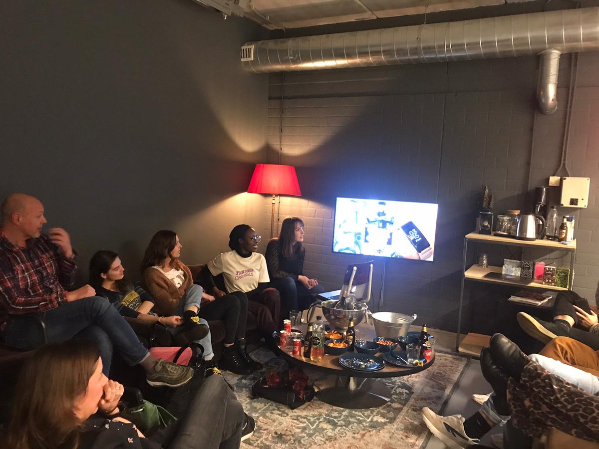 Gisteravond een geslaagde review tijdens Switch Pitch Night! Wat hebben we veel goede ideeën gezien, zin in de eindpresentatie! 👏🏽 <a href="/chuckstudios/">chuckstudios</a>