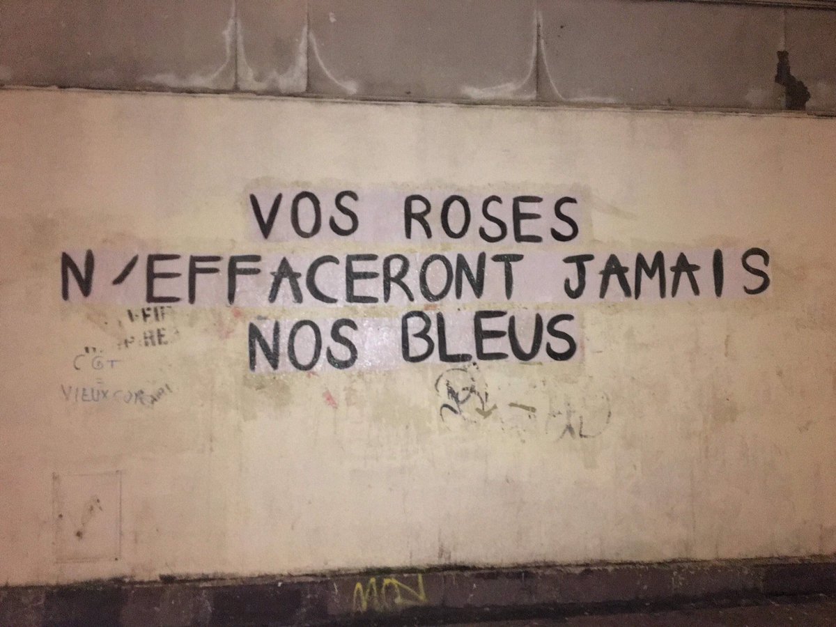 CollagesF_Rouen's tweet photo. Joyeuse Saint Valentin. https://t.co/mMaXEmBGxf