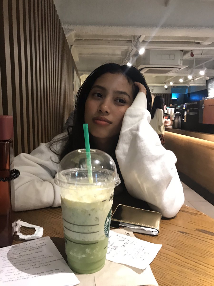 this was when we’re at the starbucks discussing about me having a mental breakdown and baby to comfort me. And she came to my workplace too. Pasar seni.