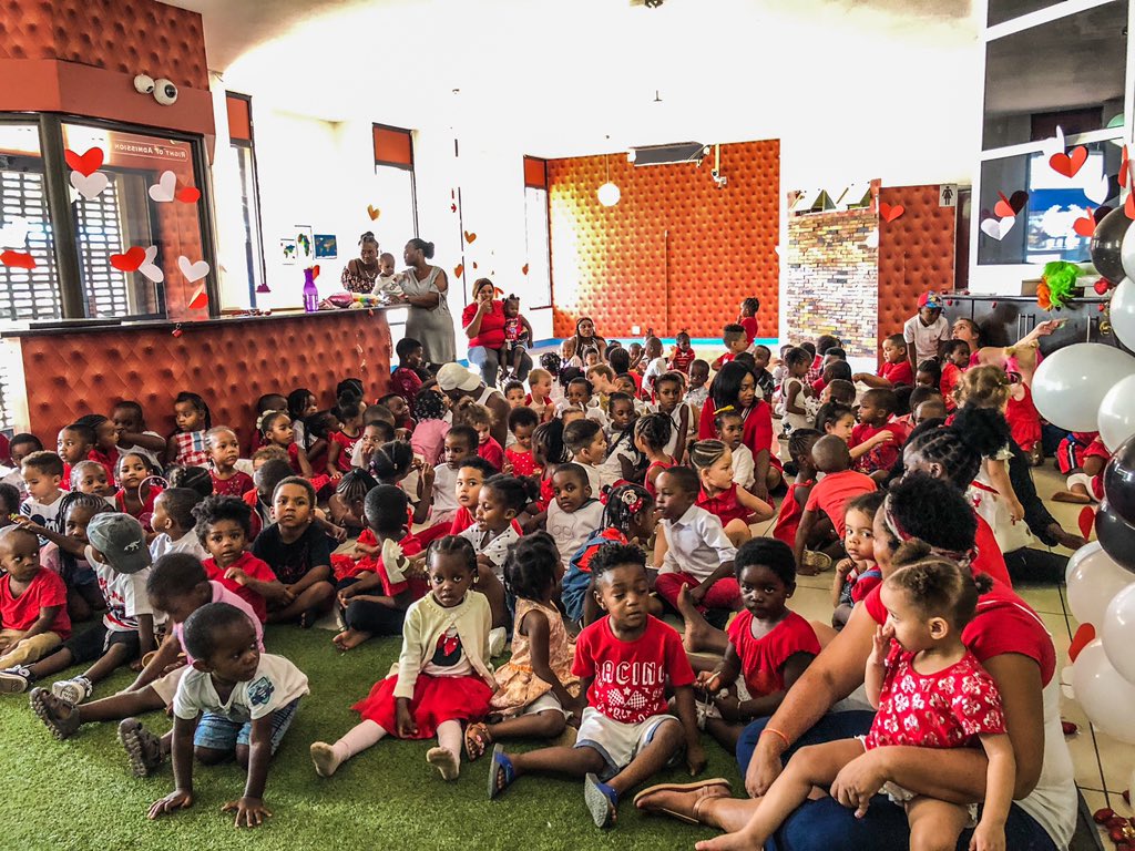 It’s all red and white at #WakaInternationalSchool as we celebrate valentines with fun games, dancing and @WakaWakaMooByLM #puppetshow. #HappyFriday #HappyValentines #wakaeducationalgroup