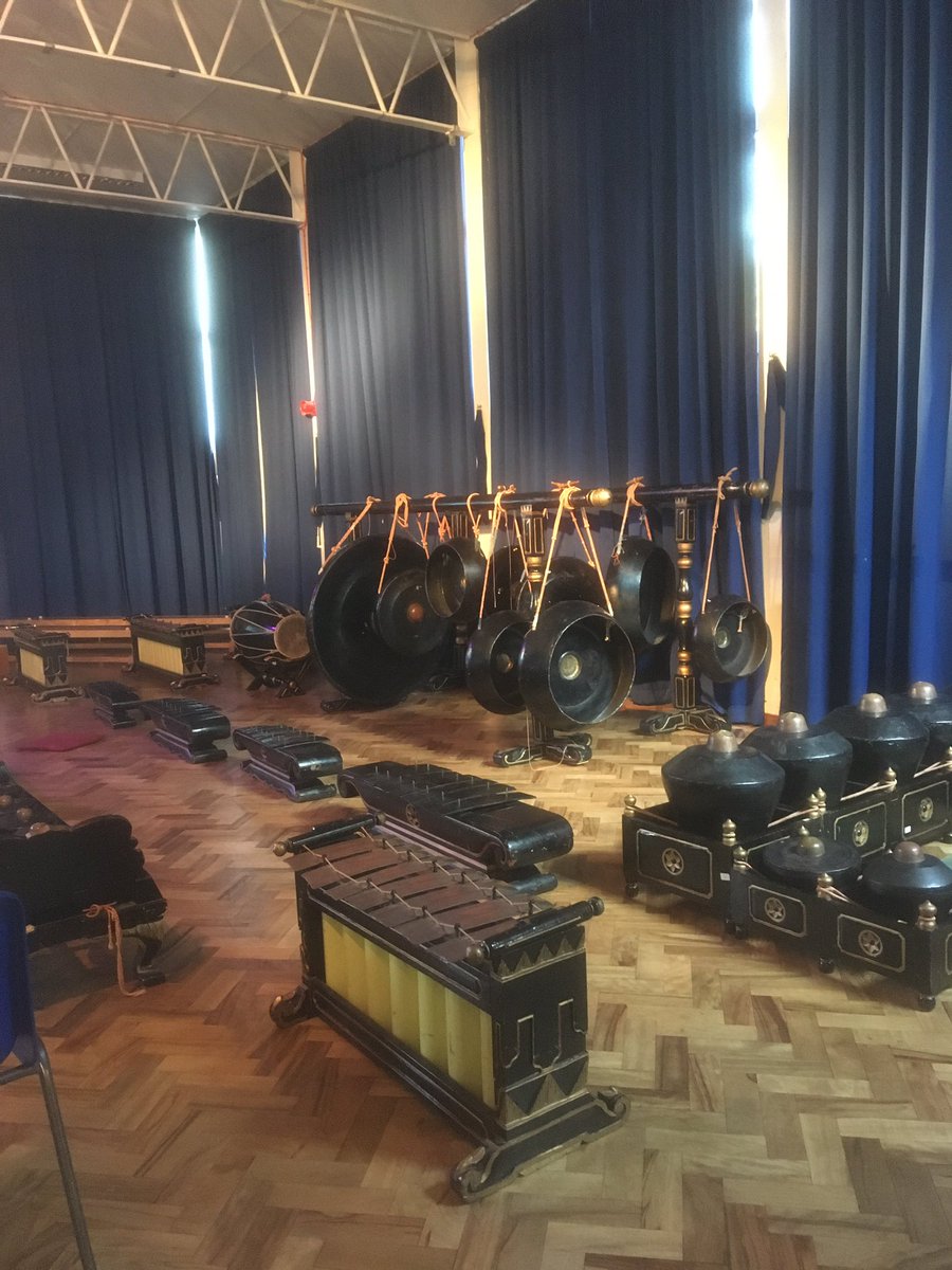 The stage is set for the final day of SCAMP at Shephalbury Park School. Looking forward to the performance this afternoon! <a href="/uhcreatives/">The School of Creative Arts</a> #uhcreatives