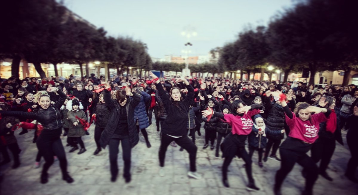 #onebillionrising #onebillionrisingitaly #femminicidio #maipiu #nonunadimeno #centroantiviolenza #servizisociali #mostra #pernondimenticare 
Appuntamento a Castellana Grotte
14 febbraio 2020 - ore 17:00