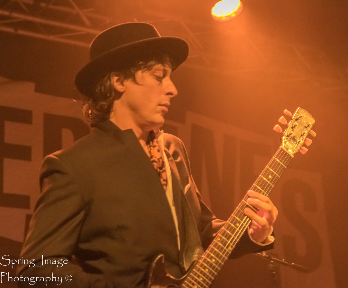SpringImages's tweet photo. The @libertines Libertines shot @Rockcity Nottingham 2019 https://t.co/V36MFkN1Nm