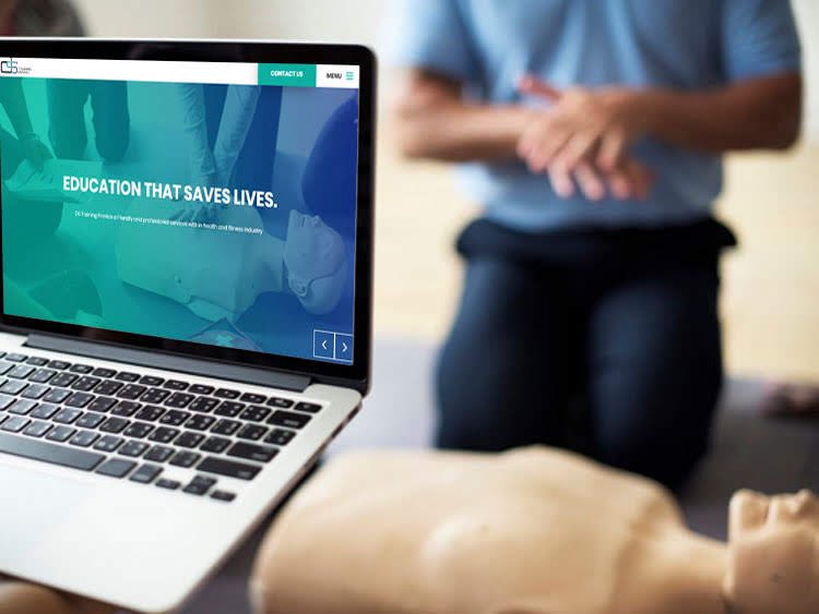 dstrainingltd's tweet photo. On the 7th March come join us for our open course - Level 3 Emergency First Aid at Work (RQF) nationally recognised course at our Walsall Venue! Only £45p/p #savealife #firstaid #qualification #cpd #dstraining https://t.co/r4R7xXJX9i https://t.co/EmReQ8Luot