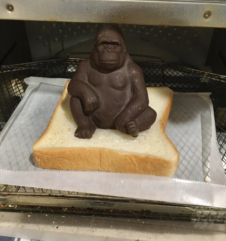 バレンタインにもらったゴリラチョコに上昇負荷 温度 をかけてみた なぜか海外勢が激しく反応 Togetter バレンタインにもらったゴリラチョコに上昇負荷 温度 をかけてみた なぜか海外勢が激しく反応 Togetter