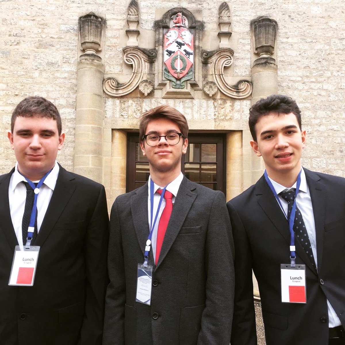 Oxford Üniversitesi “Game Academy Projesi”nde 11-13 Şubat 2020 tarihlerinde, sunum yapan Nakkaştepe Kampüsü öğrencilerimiz; Aykan Örsçelik, Cemal Ege Aydemir ve Yalçın Ege Tunalı’yı, uluslararası bir platformda bizi başarı ile temsil ettikleri için tebrik ederiz.