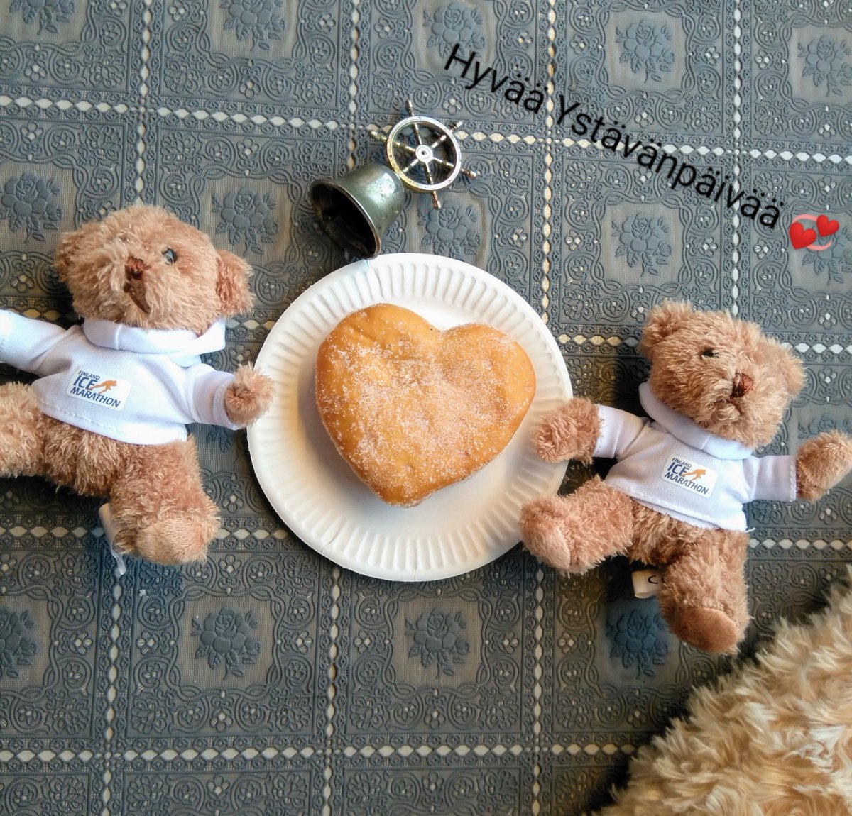 LakelandLines's tweet photo. Hyvää Ystävänpäivää! 💞 Happy Valentine’s day! 💞
Talvikahvio klo 10-16
Vuokraamo klo 13.30-16
Jäärata avautuu klo 14 mennessä
Wintercafe is open 10am-4pm
Iceskate rental is open 1.30pm-4pm
FIM iceskating tracks will open at 2pm
#valentines_day #QueenR #wintercafe #visitkuopio https://t.co/R2NhUdTc9p