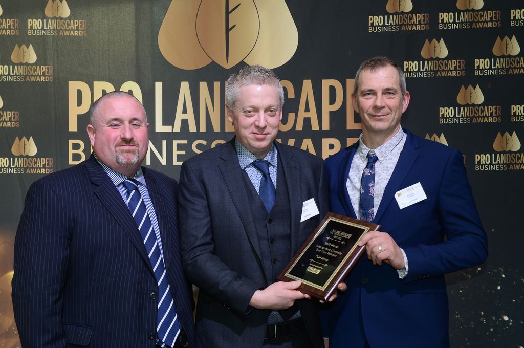 ProLandscaperUK's tweet photo. Congratulations to CGM Group for winning the Arboriculture Company Over £1M Turnover category sponsored by Isuzu Truck UK at the Pro Landscaper Business Awards 2020! 🏆 @IsuzuTruckUK @CGM_Ltd #PLBA2020 https://t.co/tQBaRdjpjU