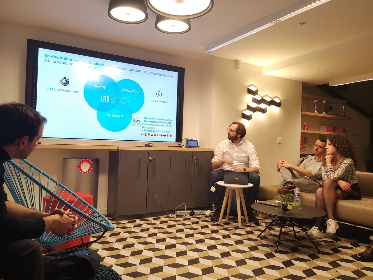 JYCarabot's tweet photo. Cette semaine, nous avons eu le plaisir de recevoir @askr_ai, @Lab_Sense et @newsbridge_io dans nos locaux pour un #meetup dédié a l' #IA dans les #Medias 👌Merci a eux ! 👏
#transformation #tendances #digitale #AI https://t.co/LaKa6yiSRw