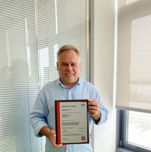 kaspersky's tweet image. 27001:2013 certified!  

We&apos;re thrilled to announce that we&apos;ve recently been awarded ISO/IEC 27001:2013 certification, which is the international standard outlining best practices for information security management systems.

Learn more here ⇒ kas.pr/6pya