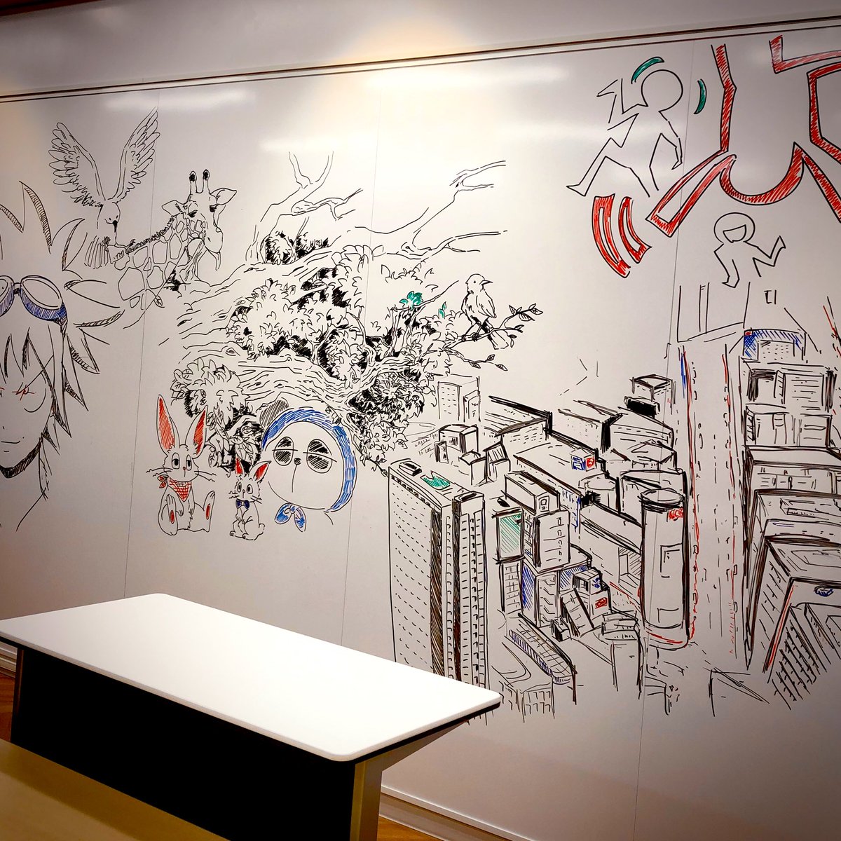 専門学校日本デザイナー学院 Na Twitteru とある撮影で 教室の壁面いっぱいのホワイトボードにイラストを描いてもらいました 日本デザイナー学院 Nds デザイン イラスト インテリア マンガ 渋谷 専門学校 描き上げるまで1時間半 消すの2分 T