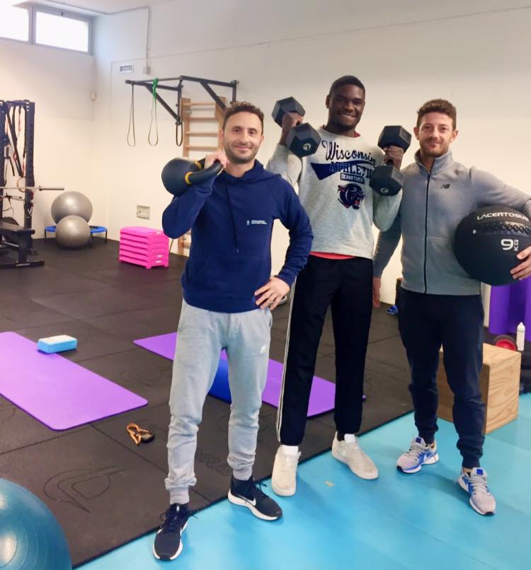 #unipv al servizio del sogno olimpico di Johnny Kogas. Centro di Medicina dello Sport di Voghera ha supportato preparazione atletica del pugile peso massimo che parteciperà al torneo di qualificazione per Olimpiadi di #Tokyo2020 news.unipv.it/?p=45733 <a href="/gdantona1/">giuseppe d'antona</a> #scienzemotorie