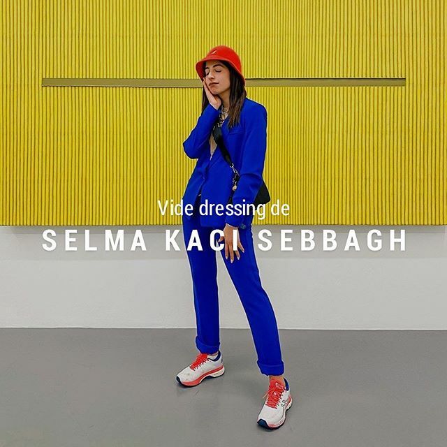MaisonSeconde's tweet photo. SNEAKERS LOVERS 👟❣️ @selmakacisebbagh est de retour sur Maison Seconde ! La férue de sneakers, vous emmène dans son vide-dressing avec toujours des looks streatwear, colorés et toujours branchés ! Alors on se retrouve tout de suite pour dénicher la p… https://t.co/LRwVQjOWd1 https://t.co/wBuPMT5wQJ