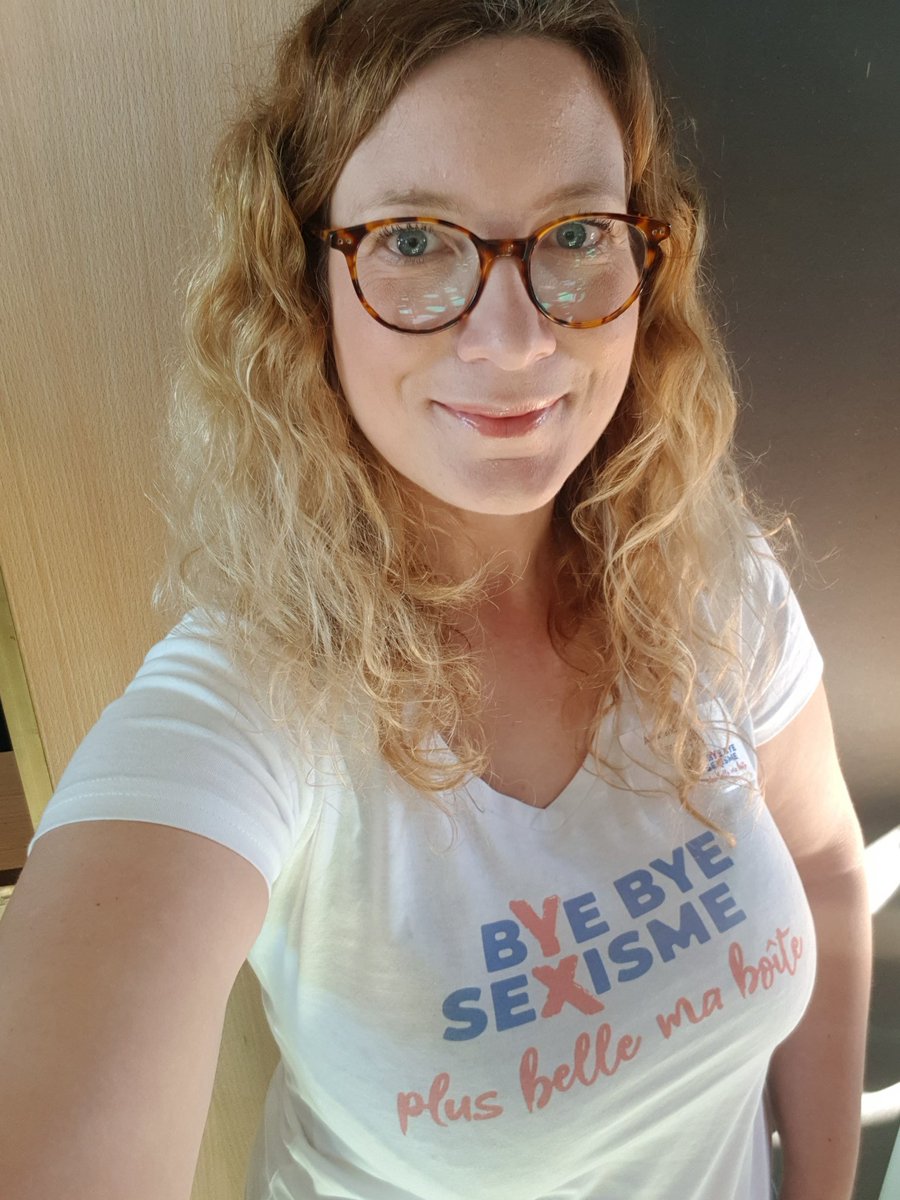 Je vous avais pas montré mon nouveau Tee-shirt 😊 @ByeByeSexisme #ByeByeSexisme <a href="/bpwfrance/">BPW France</a> <a href="/YoungBPWfr/">Young BPW France</a>