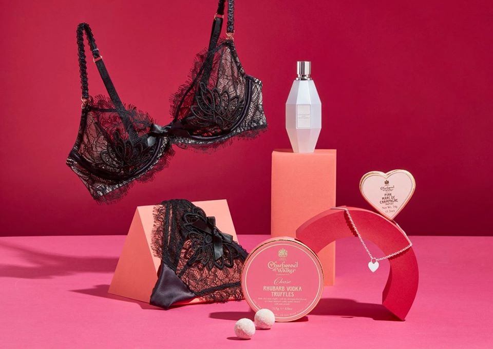 Last minute touches to date night? We've got you covered! With deals you'll be falling head over heels for ... Shop up to 30% off* lingerie and up to half price* fragrance 😍 &gt; bit.ly/2tVMLcD #Valentines