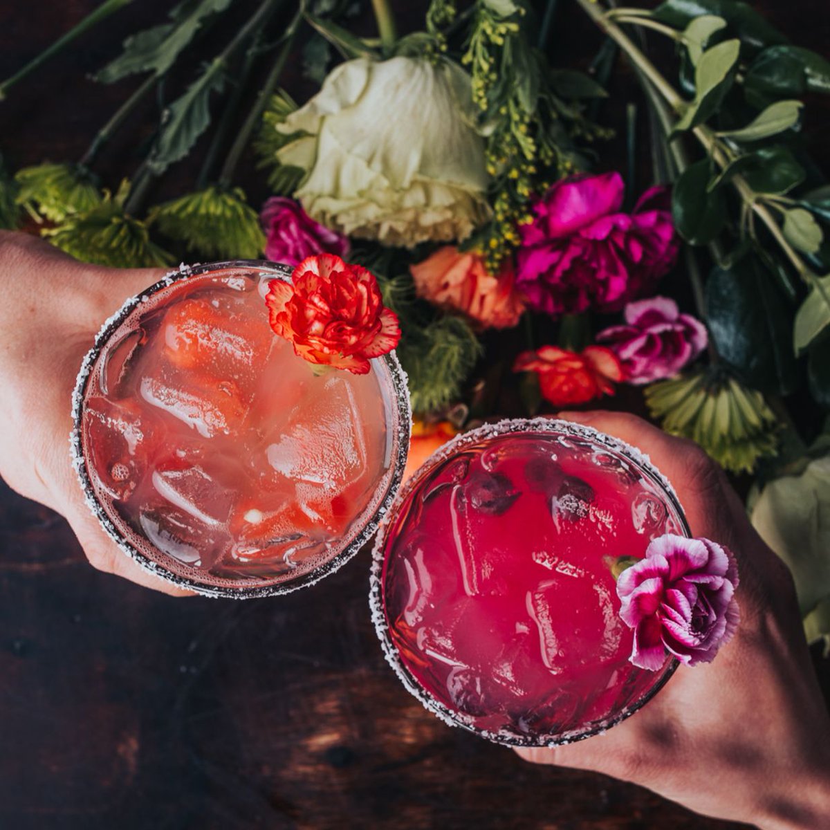 LaBibliotecaNYC's tweet photo. Te amo tequila! Happy Día de San Valentín 💖 https://t.co/kfSXyPTrHi