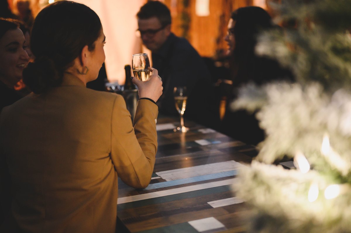 ★ YOUR WEEKEND STARTS HERE ★

Savour our diverse selection of the finest wines today...

Try the popular Castelli Prosecco, the perfect accompaniment to our Small Plates 🥂