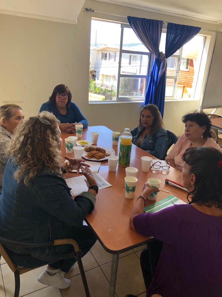 MDSBioBio's tweet photo. [HOY] Continuamos con los diálogos de #ElChileQueQueremos. Esta vez, nos reunimos con beneficiarios del Programa Familias de la comuna de Santa Bárbara de la Provincia del Biobío, donde escuchamos sus propuestas y anhelos. https://t.co/QegaE8PKDG