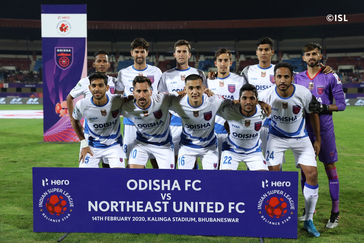 IndSuperLeague's tweet photo. The Club Award is picked up by @OdishaFC for their superb win.

#OFCNEU #HeroISL #LetsFootball https://t.co/YEOYmPXufX