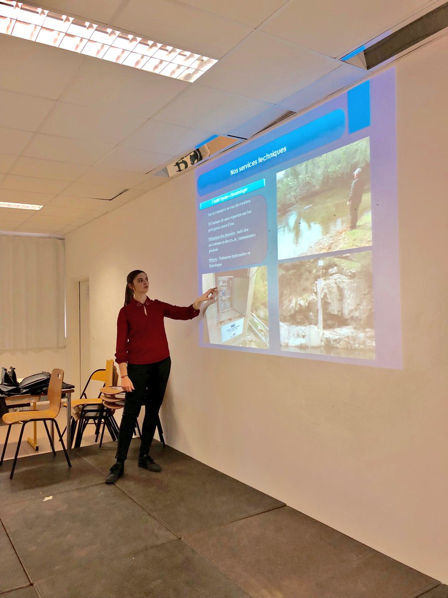 OEHC_'s tweet photo. 🌍In u quatru di a labellizazione #E3D di u cullegiu Giovoni, i sculari anu participatu à u primu attellu di sensibilizazione di l’@OEHC_ 💧💦
✅Un #impegnu maiò à prò di a nostra #ghjuventù è di u #sviluppu #durevule.
🌱#Educazione
🚿 #Acqua🚰
🌿#Ambiente♻️ https://t.co/0rS0R34tvT