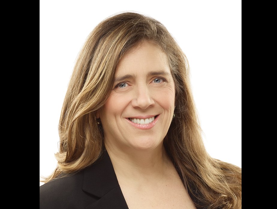 OCT_OEEO's tweet photo. Join us on June 3 for @CarolineZayid’s workshop discussing recent court decisions, the importance of regulators and emerging trends to guide future #regulation, at our “Inspiring Public Confidence” conference: https://t.co/s48TR4Rwi8. #OCTConf https://t.co/E1GiUmFeqe