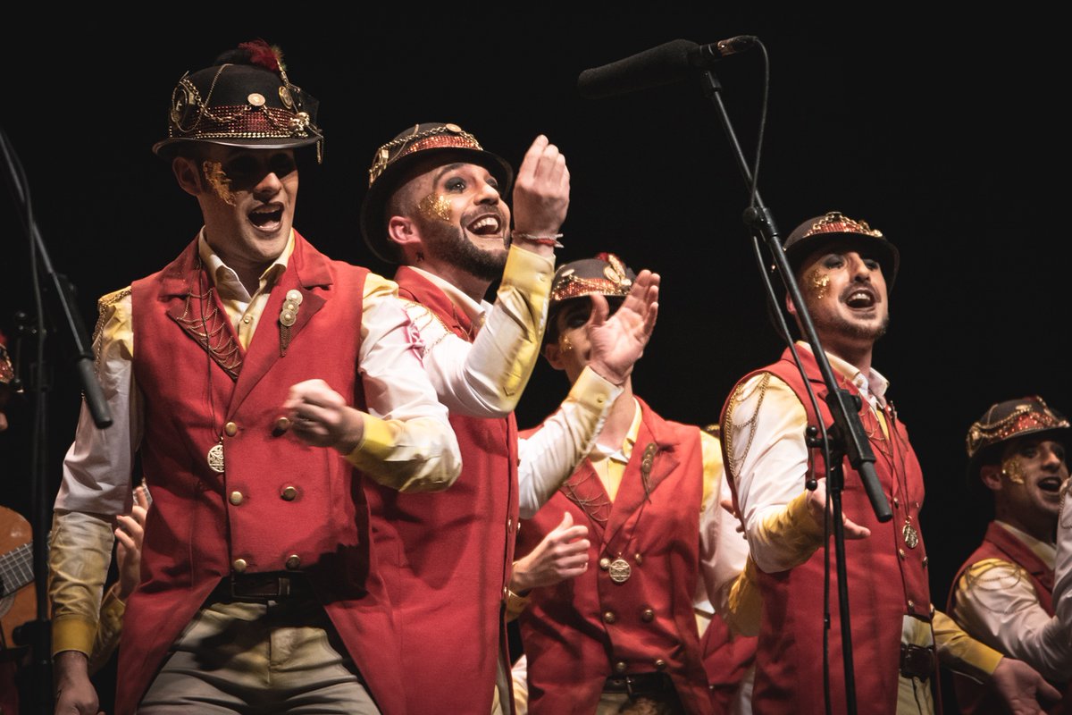 ayto_merida's tweet photo. 🎭 Segunda semifinal del Concurso Oficial de Agrupaciones del #carnavalromano2020:
👉 #ComparsaElPuntillo (La Hermandad) https://t.co/QoVYpa6IIM