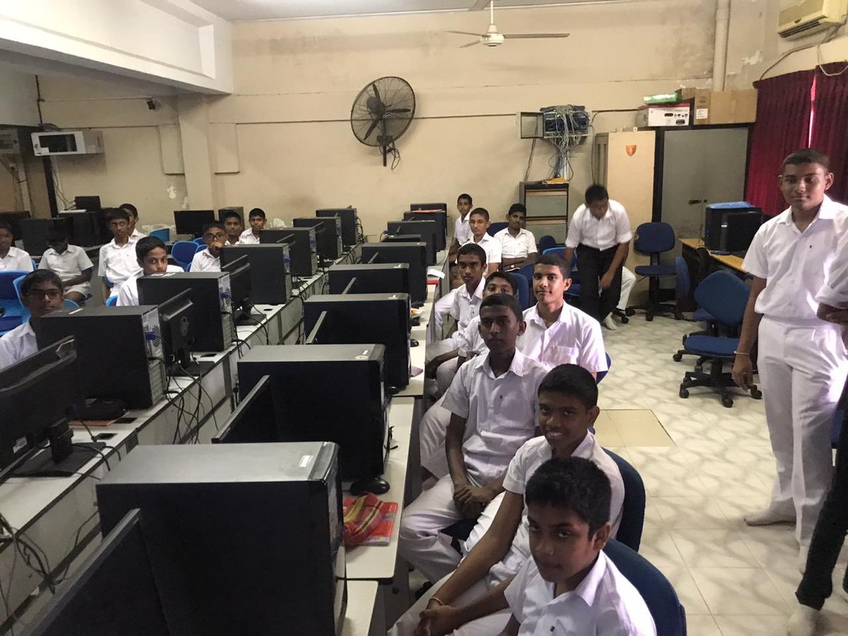 mlforkidslk's tweet photo. A Machine Learning AI capacity building movement in Sri Lanka. Another successful session conducted at Ananda College, Colombo #lka #MITESP #STEMUP #MLforKids https://t.co/flpvMDL2iN