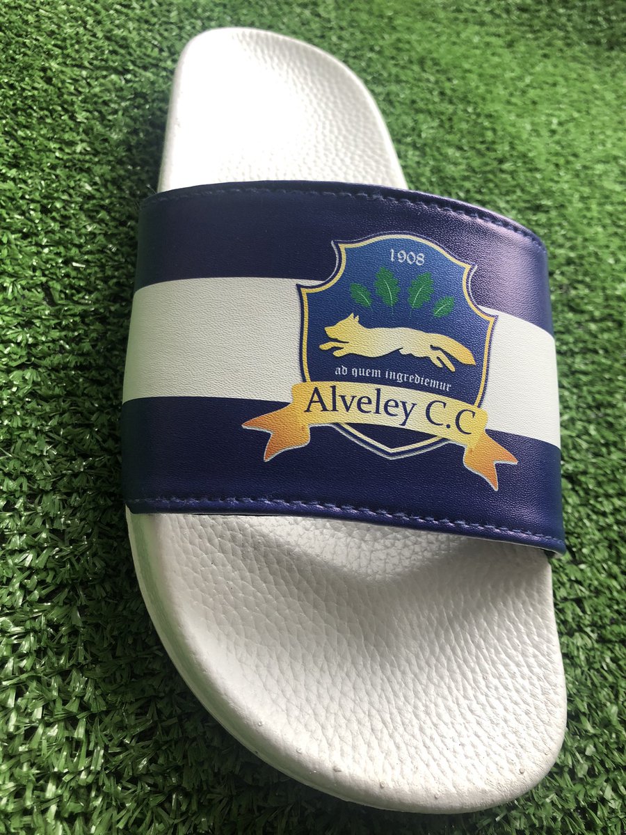 Stitches4Sport's tweet photo. Looking for something different to offer your club members?
How about customised sliders? Available individually or in larger quantities.
#sliders #personalisedsliders #cricketsliders #slidersuk #uk #madeintheuk🇬🇧 #cricket https://t.co/HkDGoTrq2O