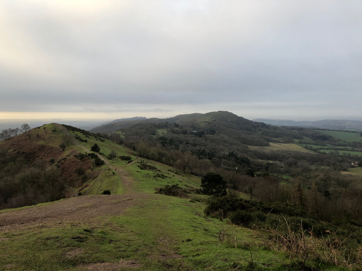 Bit grey today, but still, #TheMalvernHills never fail to be beautiful. Have a nice day!
#WorcestershireHour