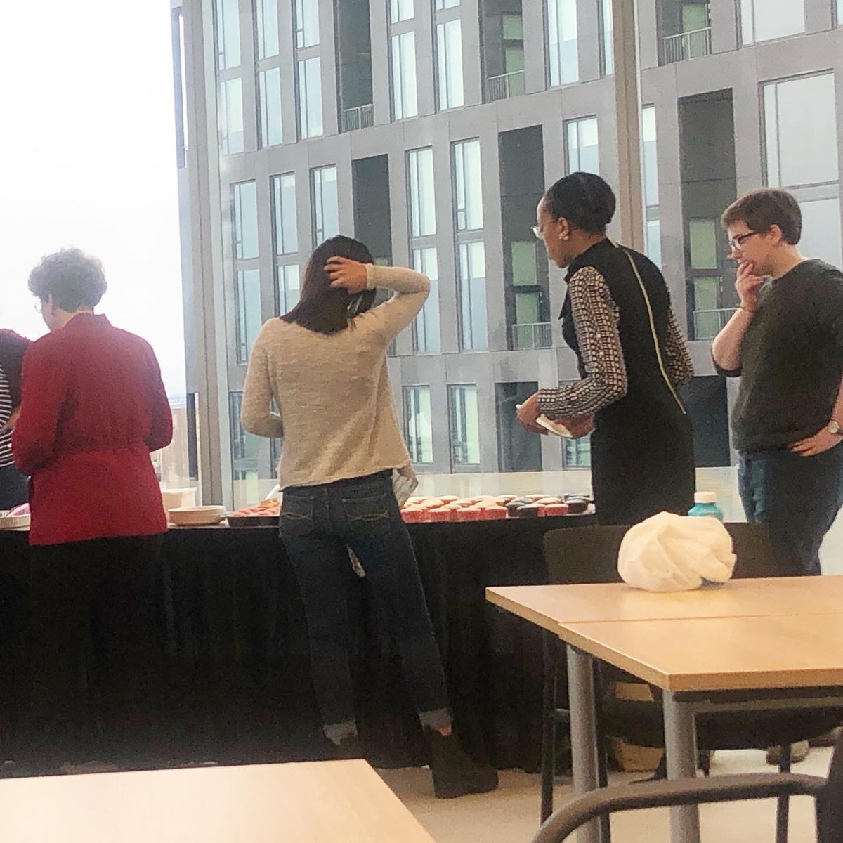 kelly_tobin's tweet photo. Happy Valentine’s Day from the amazing women @INTELSAT who celebrated Valentine’s Day ❤️ with cupcakes + homemade frosting! #galentinesday #teamintelsat https://t.co/3Dv4TyZfTw