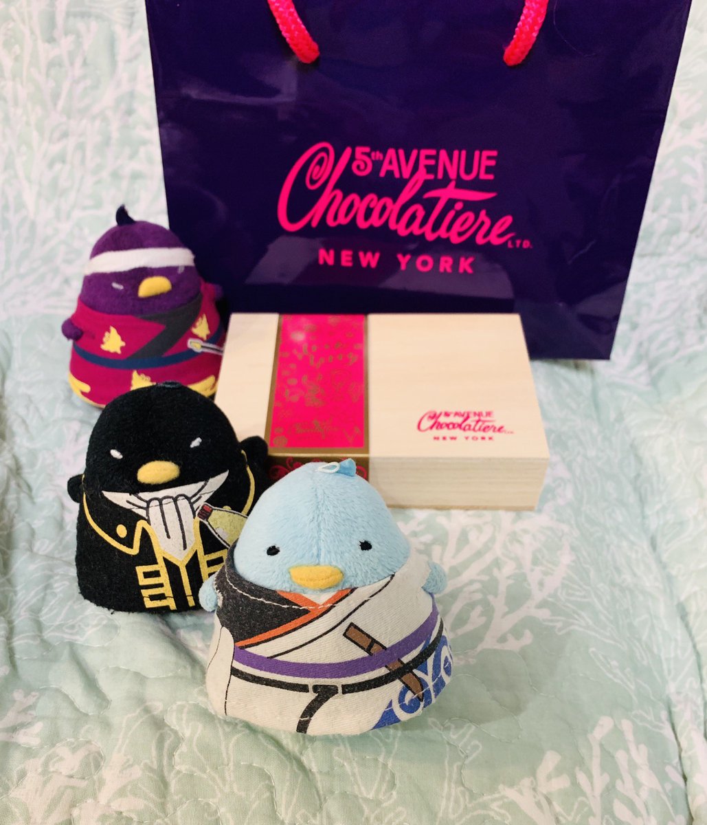 R Y O On Twitter ちゅんとチョコレートレポート2020 5th Avenue Chocolatiere 見た目はとても地味だけどしっとりしたテクスチャのフルーツフレーバー生チョコレート フレーバーは案外とおとなしい付き方なので食後感はチョコレートが勝つ フレーバー