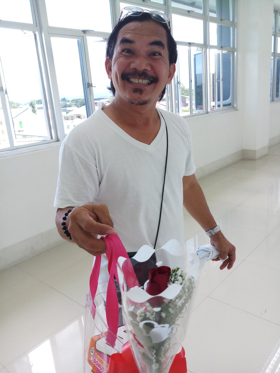 carylacg's tweet photo. No one can beat this man. NO ONE. https://t.co/dIU6KJUCcy