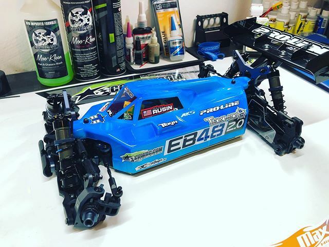 shumzzr's tweet image. Just about there and ready for tomorrow’s race at @ctrc_951 @cow_performance_company @tekno_rc @prolineracing @maxampsbatteries @tekinracing @mksservo @skg_rc_painting @ucfab @futabarc @rcdragtalk #teamteknorc 
#teknorc
#teamprolinercing 
#prolineracing
#teamtekin
#tekinraci…
