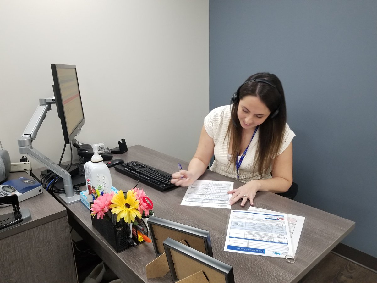 Check out the important work of Laura, our Admissions Nurse!! #championinaction 🏆 who sets our team up for success by connecting with residents and families before they arrive🙌👏🙌!! Goals of care, care plans and more!! 🤩🤩 #clientcentered #seemecare  @prvhc_seniors