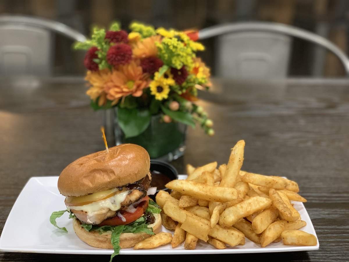 ion_itc's tweet photo. This week’s #FoodFriday is a Cheesy Chicken Sandwich with hot and crispy fries! Check out what’s cooking in our kitchen at Lu’s Bar & Grill! Looking for date night ideas? We have Happy Hour, Public Skate, and Curling options at https://t.co/UQbuJBcPnp! #Ionitc #Leesburg #Food https://t.co/wzkT3sSv48