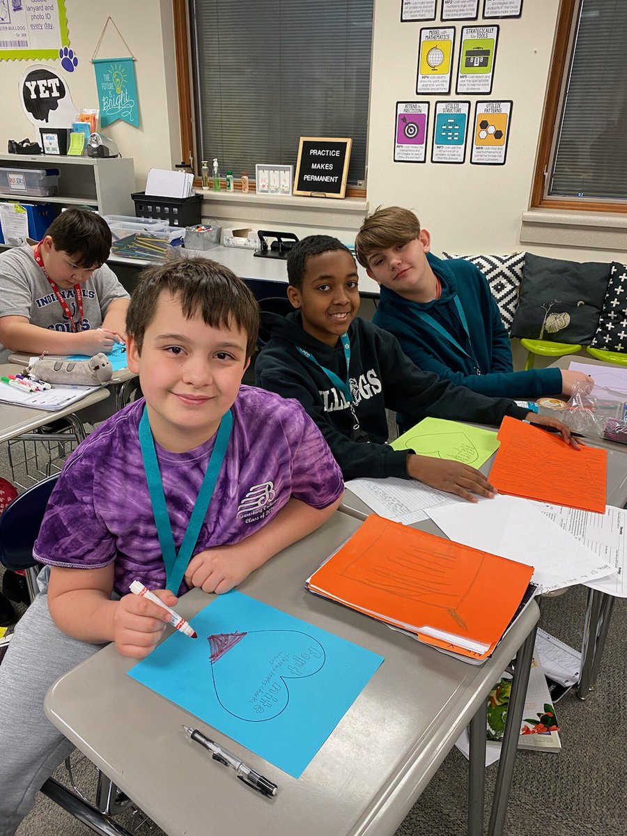 AllThingsBEMS's tweet photo. 6th grade SEEK students in Mrs. Lange’s class are practicing self love this morning! #180DaysofBEMS #ValentineDay2020 https://t.co/dR2oaVakFI