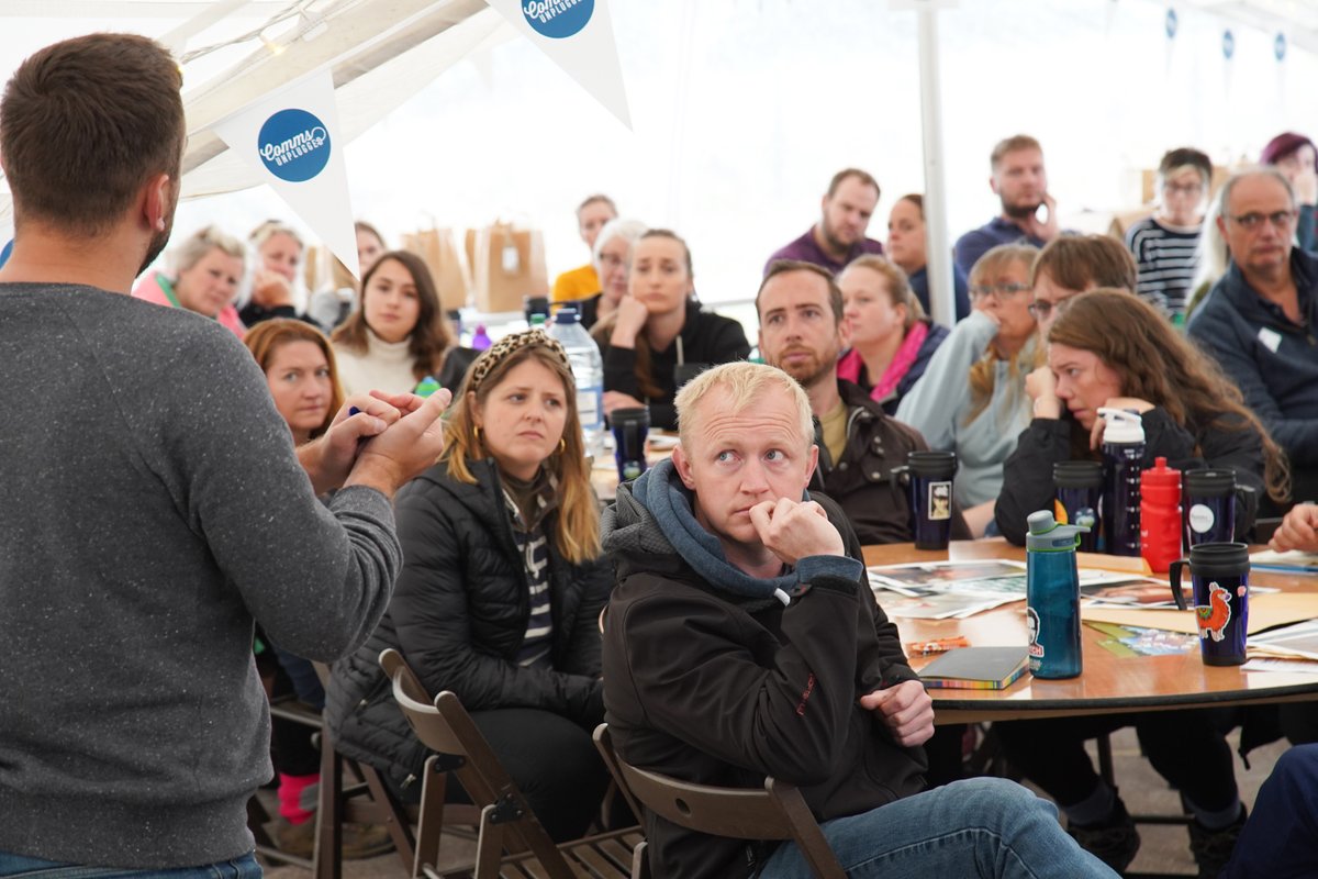 CommsUnplugged's tweet photo. We 💚learning enhanced by the absence of tech and social media - @commsunplugged events are #-free! So we listen better and absorb with greater depth, meaning we take more learning back to our workplace! What's not to #loveCU? #hashtagnohashtag https://t.co/wLDVPoKgNG