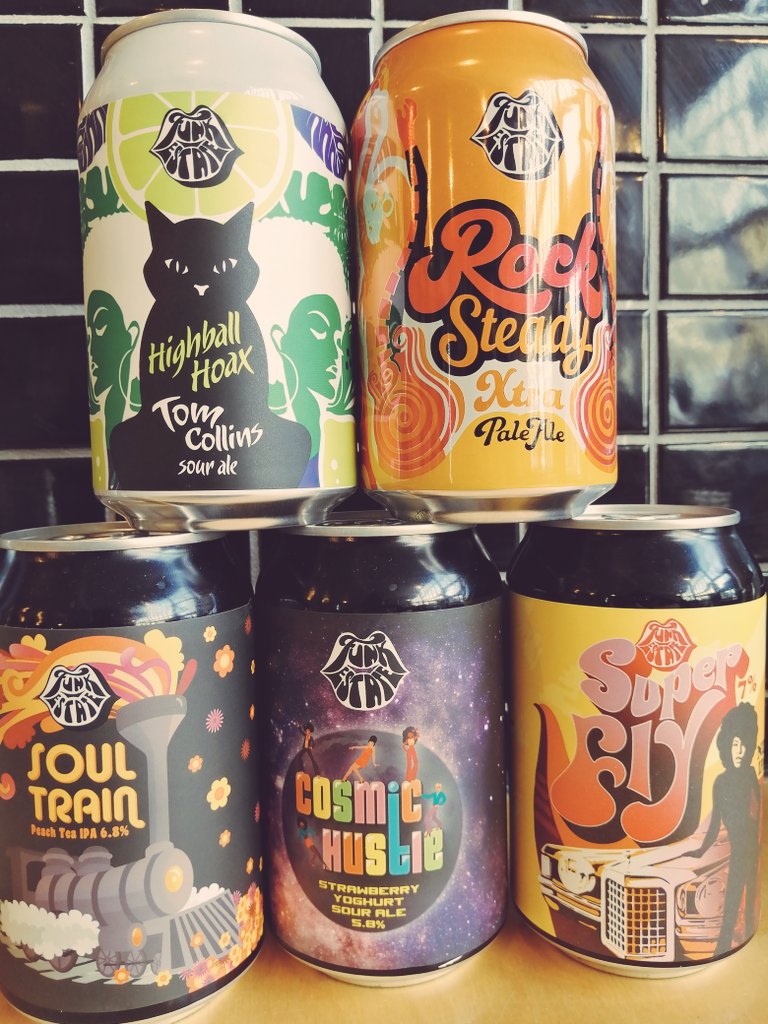 It's gonna get funky in E5 tonight! 

Grab a free taster from the crazy kiwi concoctionists <a href="/FunkEstate/">Funk Estate</a> whilst you pick up all your valentine's essentials.

Spread the love, drink the funk!