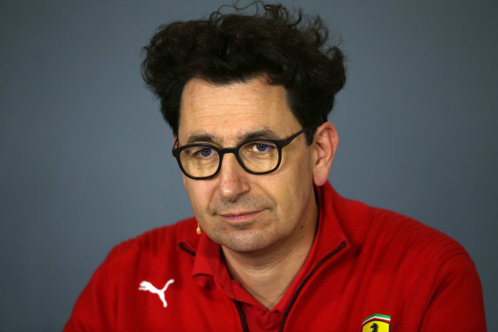«Non siamo la squadra da battere. Non abbiamo vinto noi gli ultimi sei Mondiali e neppure l’ultima gara disputata ad Abu Dhabi». https://tinyurl.com/spg6sgn #Ferrari #F1