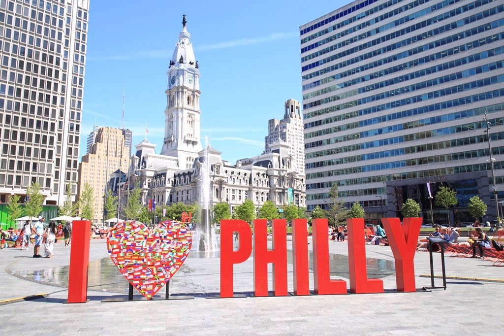 City of Philadelphia (@PhiladelphiaGov) on Twitter photo 14/02/2020 14:01:23 Roses are red. Violets are blue. Happy Valentine's Day! Philly loves yous ❤️ Roses are red. Violets are blue. Happy Valentine's Day! Philly loves yous ❤️