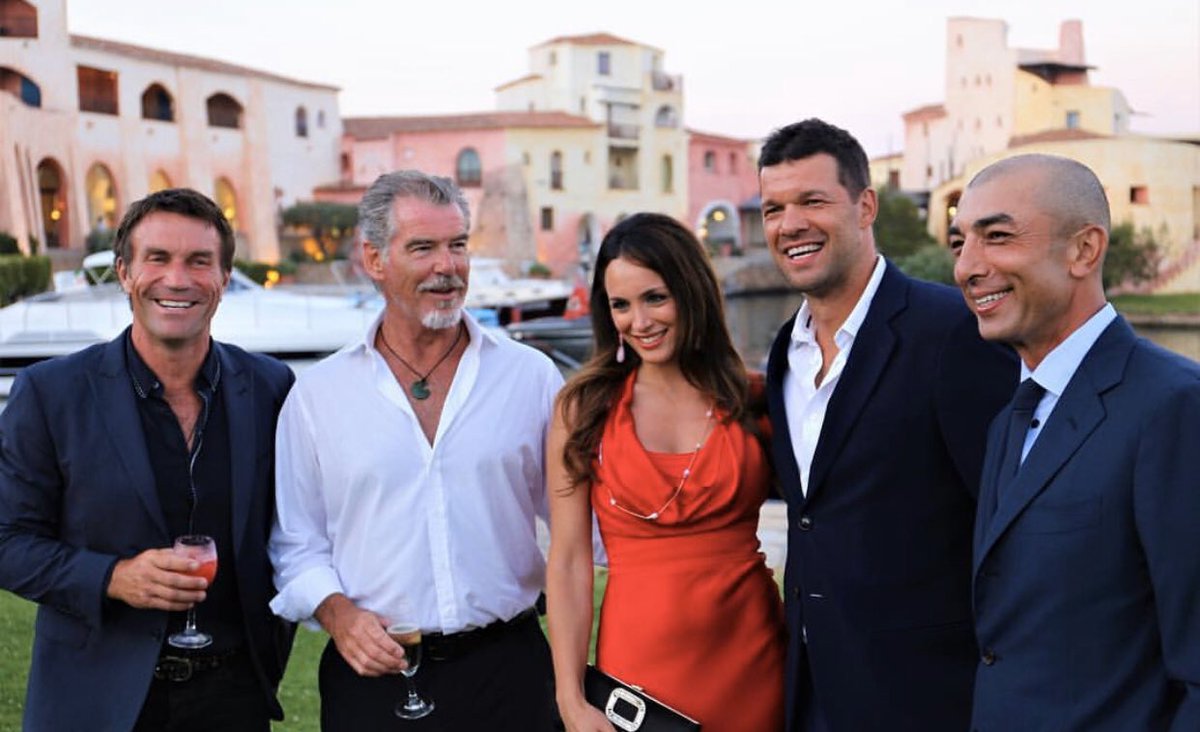 CSInvitational's tweet image. It’s definitely a #Bellini afternoon: our favourite cameriere Roberto wishes you all Buon San Valentino! 🍸 ⠀
 ⠀
Show @CSInvitational some love by hitting ❤️ if you cannot wait for CSI VI on September 18-20 2020. Invitations to follow next week 💌👀