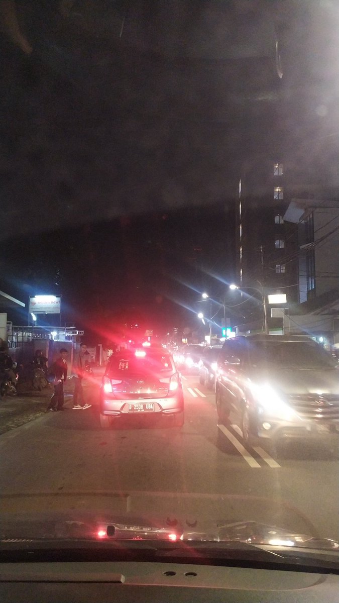 Info lalin... Jl kebon jeruk arah BINUS atau, sebaliknya padat <a href="/RadioElshinta/">Radio Elshinta</a>