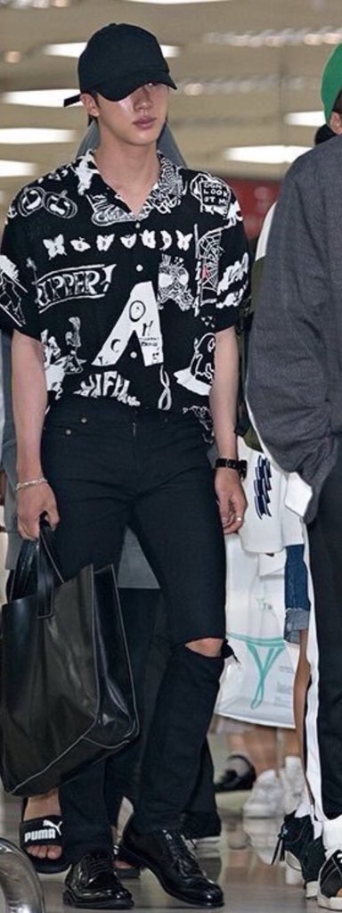 First of all, this whole fit + blonde Jin = my deathDie with me plis