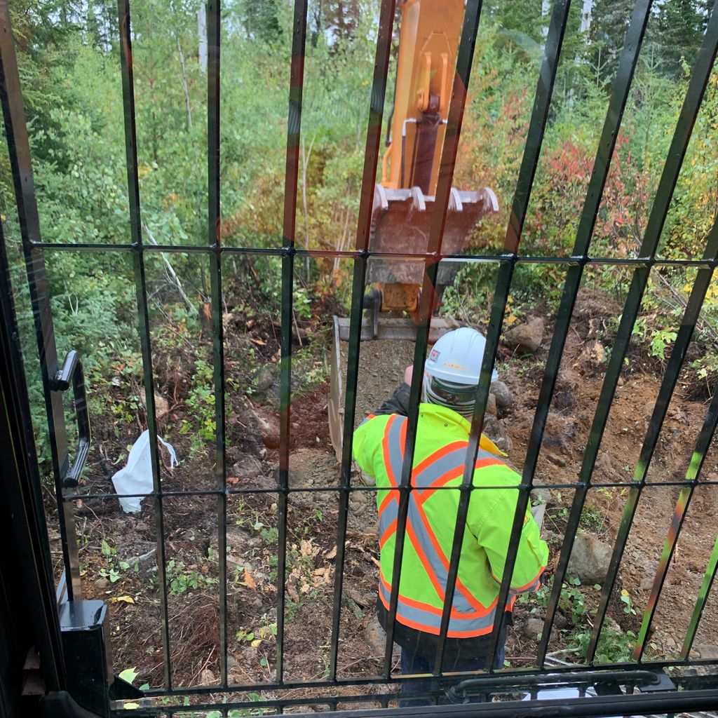 CXSLtd's tweet image. When not trenching or building roads, our Case equipment is often used for geotechnical work. In this case the engineering team was looking at soil types etc. for site planning and design. @CaseCE #soilsampling #predevelopment #mining #heavyequipment #geotechnical