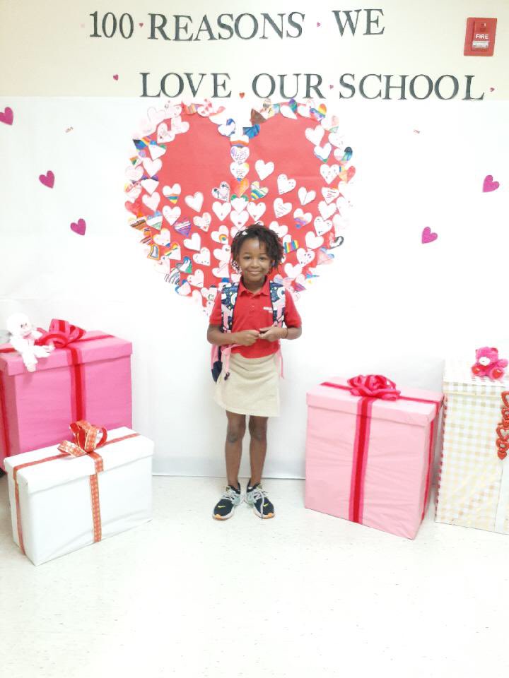 Manateecharter1's tweet image. Happy Valentine’s Day from your friends at Manatee Charter School! We love our Manta Ray Family. 💌💜💘 #proudtobeamantaray #gomcs