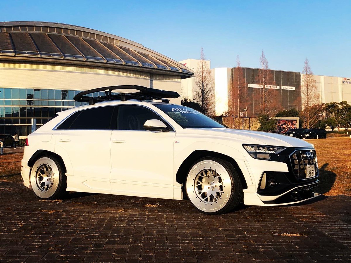 Newing_inc's tweet photo. Alpil Audi Q8 SVU STYLE

#audi #audiq8 #newing #newingwheels #alpil #airrex #accuair  #toyo #es4
#works #widbody #kyoto #osaka #tokyo #nagoya #ツーリング 
#libetywalk
#大阪モーターショー 
#東京オートサロン
#大阪オートメッセ
#車
#stance
#カスタム
https://t.co/McCieorfid https://t.co/eFe9ThlWYG