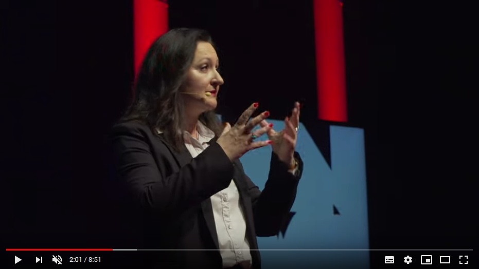 Les premières vidéos sont enfin disponibles sur notre site texlimoges.com

Revivez cette incroyable soirée.
Photo : Françoise Couic Marinier avec le Talk Le pouvoir de respirer.
Vous pouvez la suivre sur son Instagram 👉@aubonheurdessences

#tedx #conference #invisible