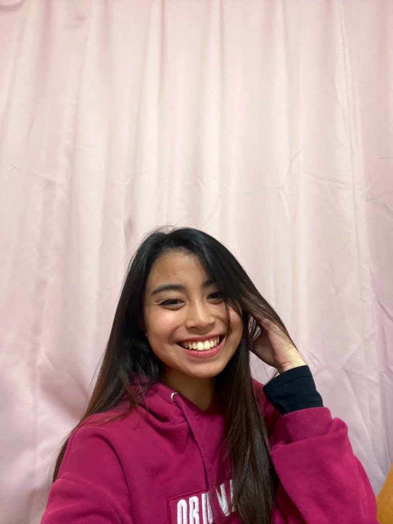 yowcheska's tweet photo. Happy Vday! :> 😋 https://t.co/KdswiQb8Zc