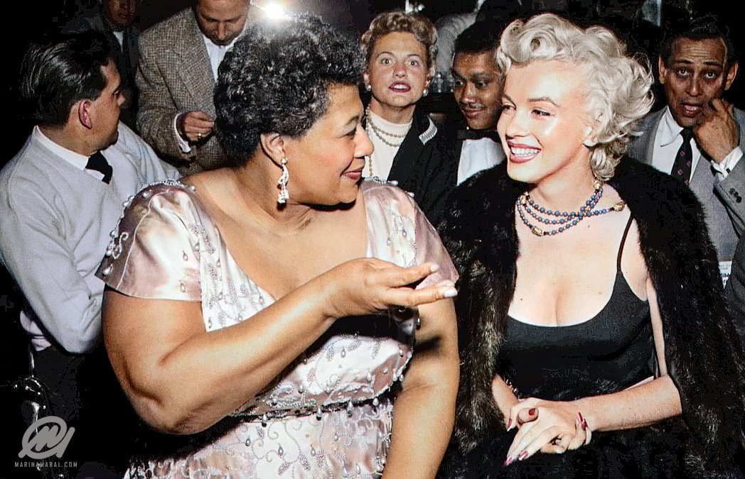 🇧🇷 Thread. 1) Marilyn Monroe uma vez respondeu durante uma entrevista para uma revista americana quando perguntada sobre seus cantores favoritos: 'Minha pessoa favorita, e eu a amo como pessoa e como cantora, acho que ela é a melhor, é Ella Fitzgerald'.