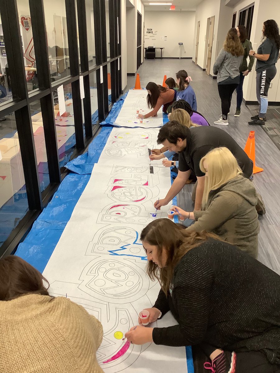 Julie Bottom (@northmissb) on Twitter photo Teachers painting the gratitude mural outside our Gratitude Room! Thankful for our CISD family! Thanks to @makemarks77 for creating our mural! <a href="/CMSNorth/">Coppell MS North πΎ</a> #villagenorth #CISDlearns #CISDCoverStory Teachers painting the gratitude mural outside our Gratitude Room! Thankful for our CISD family! Thanks to @makemarks77 for creating our mural! <a href="/CMSNorth/">Coppell MS North πΎ</a> #villagenorth #CISDlearns #CISDCoverStory
